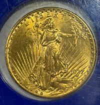 Coins - an American gold $20 coin, double eagle, 1927