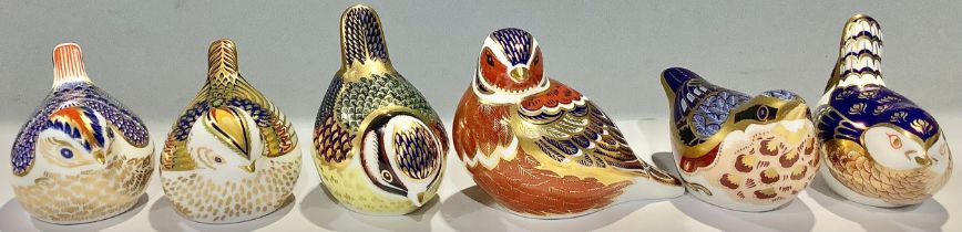 A Royal Crown Derby paperweight, Firecrest, gold stopper; others, Wren, Goldcrest, Blue Tit,