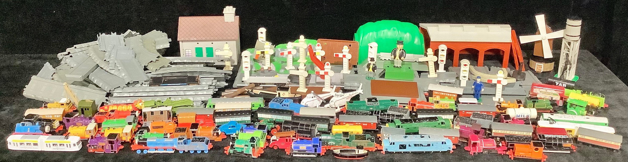 Toys and Juvenalia - a collection of Thomas The Tank Engine die cast trains, rolling stock, track,