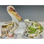 A Royal Crown Derby paperweight, Toad, limited edition 1,169/3,500, gold stopper, 7cm; another,