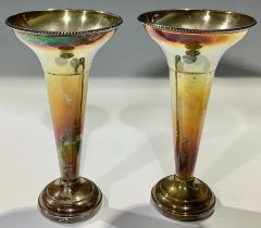 A pair of Elizabeth II silver specimen vases, Birmingham 1992, 12.5cm high