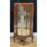 A walnut floor-standing corner vitrine, 114cm high, 58.5cm wide, 45cm deep