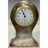 A George V silver desk clock, Saunders & Shepherd, Birmingham 1912