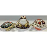 A Royal Crown Derby paperweight, Terrapin, gold stopper; others, Turtle and Frog, gold stoppers,