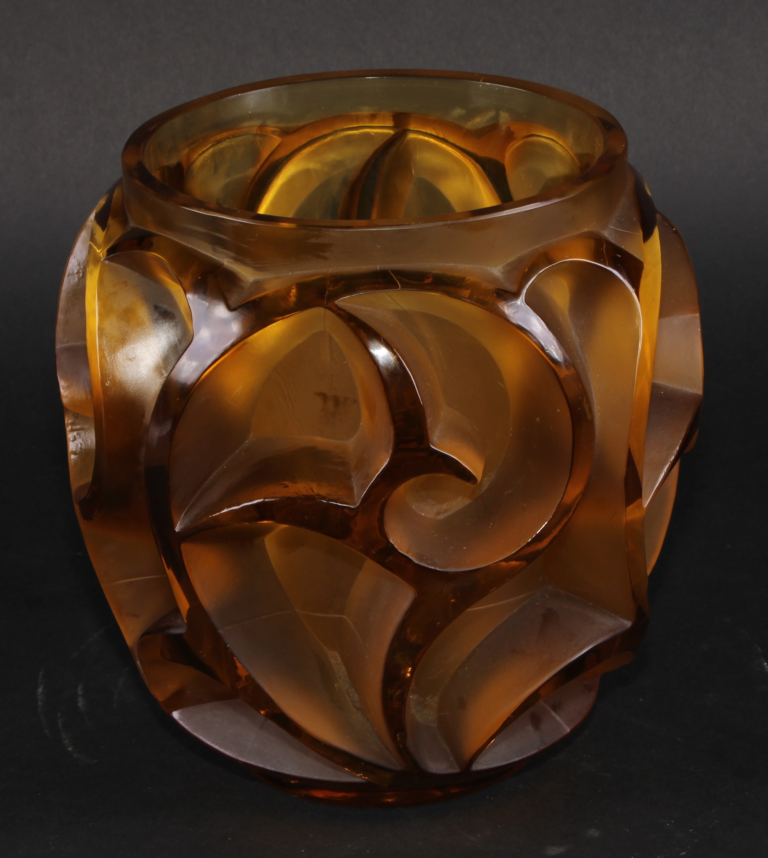 A René Jules Lalique (6 April 1860 – 1 May 1945) Tourbillons pattern ovoid amber glass vase, moulded - Image 3 of 6