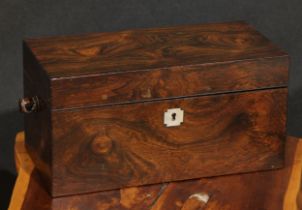 An early Victorian rosewood rectangular tea caddy, hinged cover enclosing a glass bowl and a pair of