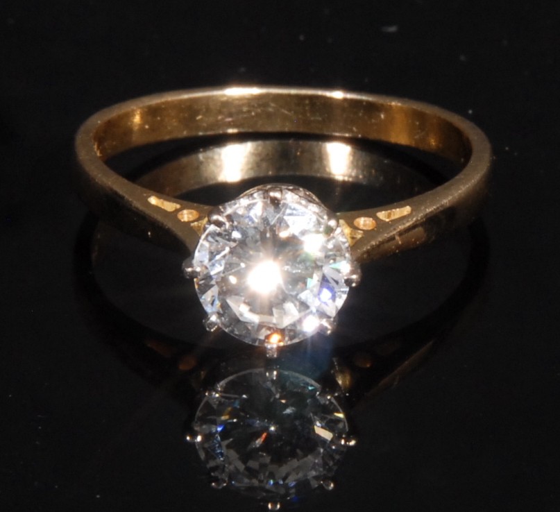 A diamond solitaire ring, round brilliant cut diamond measuring approx 6.67mm, estimated carat