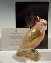 A Royal Crown Derby paperweight, Cockatoo, limited edition 2156/2500, gold stopper, certificate,