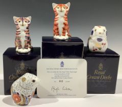 A Royal Crown Derby paperweight, Ginger Kitten, limited edition 460/1500, gold stopper, certificate,