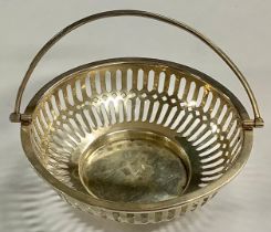 A George V silver swing-handled nut dish, Birmingham 1920