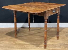A 19th century mahogany Pembroke table, 70cm high, 49cm opening to 99cm wide, 86cm deep; a commode