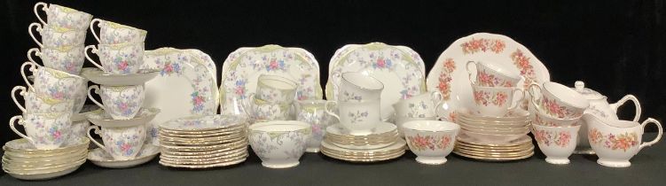 A Grafton China Strathmore pattern tea service for ten, comprising cake plates, side plates, cream