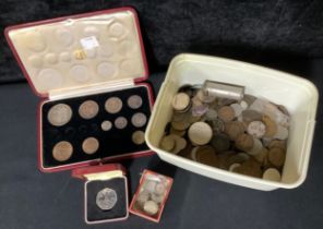 British and foreign coins – plastic box containing a good accumulation of UK and foreign mainly base