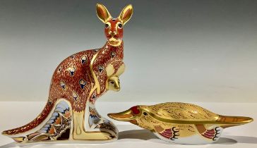 A Royal Crown Derby paperweight, Kangaroo and Joey, Australian Collection, gold stopper, printed