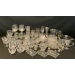 Glass ware - A large quantity of glass including; lidded cake display, a pair of hurricane lamps,