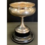 A silver pedestal bowl, makers marks worn, Birmingham 1923, 13.61ozt