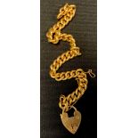 A 15ct gold bracelet, padlock clasp, stamped to padlock, 17cm long, 9.2g