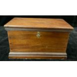 A 19th century miniature mahogany blanket box, hinged top, skirted base, 14.5cm high, 25cm wide,