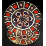 A pair of Royal Crown Derby Imari 1128 pattern dinner plates, first quality, 27cm diameter,