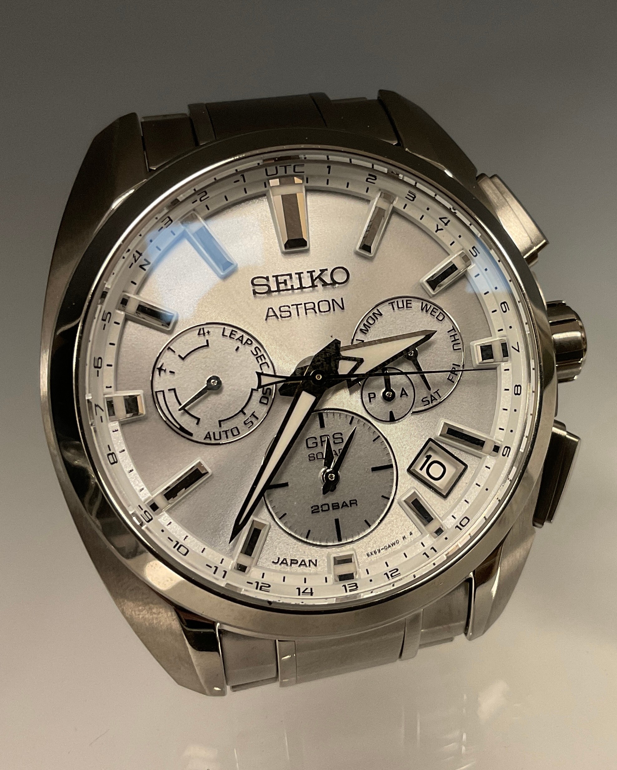 Seiko - an Astron Solar GPs titanium dual time sport wristwatch, 5X53-0AV0, R-R-skW-5X, silvered - Image 3 of 3