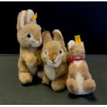 Toys and Juvenilia - A group of three Steiff Bunnies, reg numbers: 2977/20, 1502/15, 2974/16(3)