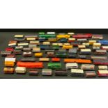 Toys and juvenilia - Hornby OO gauge, a large quantity of rolling stock goods carriages including