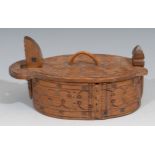 Treen - a Scandinavian Folk Art band box and cover, chip carved decoration throughout, 18.5cm