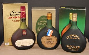 Wines & Spirits - a bottle of Janneau Grand Armagnac VSOP, 68cl; Chateau du Tariquet Bas Armagnac