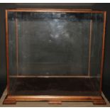 A mahogany table top connoisseur's display cabinet, shallow bracket feet, 49cm high, 55cm wide