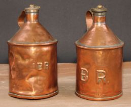 Railwayana - a British Rail copper oil can, brass screw-cap; the side stamped BR, scroll handle,