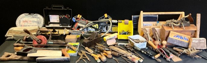 Tools - quantity of wood working tools including; hand planes, multi-plane, various hand saws,