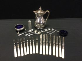 silver - a George III silver open salt, blue glass liner, Alexander Johnston, London 1762, ;