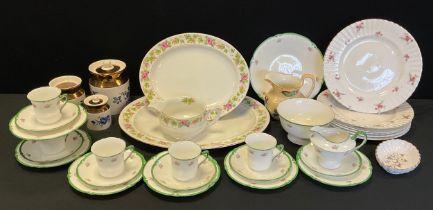 Mid century ceramics - late Foley Shelley tea set for five tea cups and saucers, five conforming