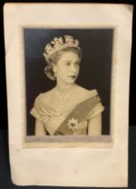 H.M Queen Elizabeth II large presentation portrait photograph by Dorothy Wilding. Her Late Majesty