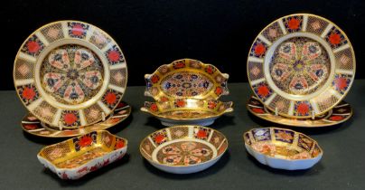 Royal Crown Derby, 1128 pattern, four plates, trinket dishes; etc.