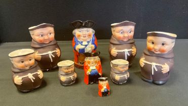 A graduated set of three Royal Worcester Mr Toby character jugs, each no 2831, 14.5cm, 8.5cm and 4.