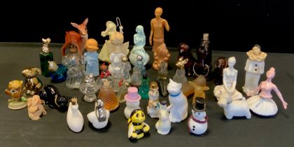 Scent bottles - 20th century Avon bottles and others including; horses, cats, dogs, angels, art deco