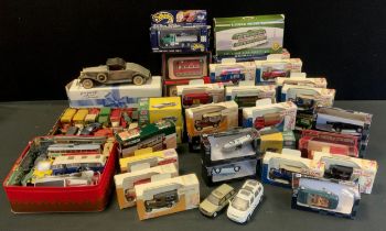 Diecast Vehicles Matchbox Llledo, Congi etc .Atlas Editions etc; including Pickfords Removals set;