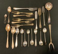 Silver - set of six cake forks, Arthur Price & Co, Birmingham 1932; others assorted spoons, forks