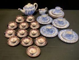 A 19th century Copeland Willow pattern blue and white tea set inc coffee pot, five cups, six