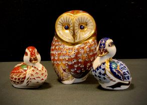 Royal Crown Derby Paperweights - Bakewell Duckling, Sinclair's limited edition 1st April 1998-