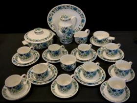 A Midwinter Spanish Garden pattern dinner and tea set inc teapot, tureen and cover, cups, saucers,