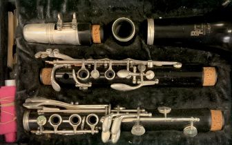 A Boosey & Hawks Regent clarinet, cased