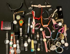 Watches - Seiko 7T62-OCDO Chronograph wristwatch, others Swatch Unlock my Heart, GZ292, ELF time