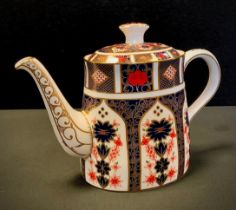 A Royal Crown Derby 1128 Imari oval teapot, 18.5cm high, first quality, printed marks.