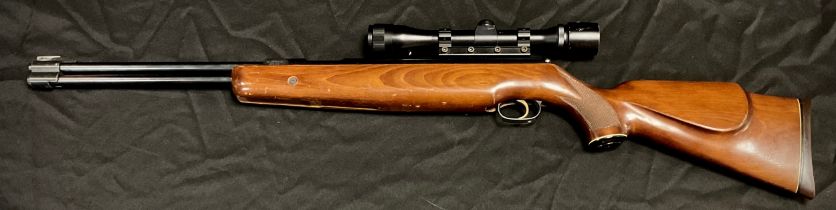 A Weihrauch 1.77 calibre under leaver action air rifle, HW 77 K, made in West Germany, serial no