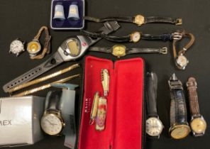 Watches - an Accurist 9ct gold cased wristwatch, manual 21 jewel movement, boxed; others base