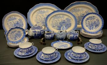 Ceramics - a W T Copland (late Spode) blue and white Auld Lang Syne , Tak a Cupo o Kindness for