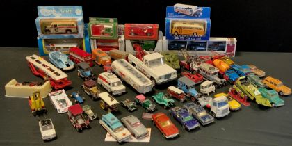 A Quantity of Die Cast vehicles; Matchbox, LLedo; etc.