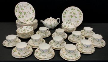 A Wedgwood Wild Strawberry Pattern afternoon tea set inc teapot, cups &saucers (12) side plates (